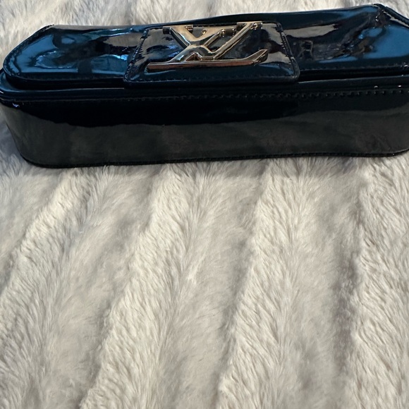 Louis Vuitton Black Clutch with Iconic Monogram - Picture 10 of 11